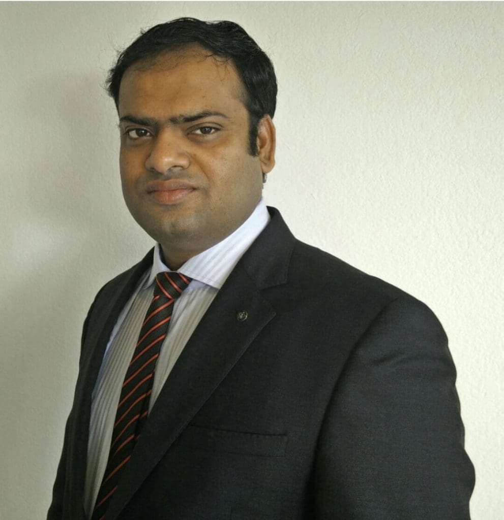 Moazzam Khan